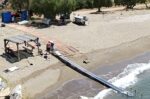 Ολοκληρώθηκε η τοποθέτηση συστημάτων πρόσβασης σε παραλίες της Κέας