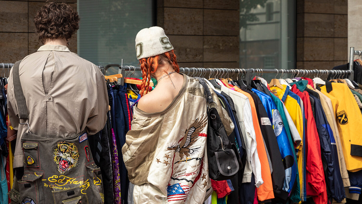 Αυστηρότερους ελέγχους στα καταστήματα second hand απαιτεί ο Εμπορικός Σύλλογος Αθηνών – Καταγγέλλει αθέμιτο ανταγωνισμό στο λιανεμπόριο ένδυσης και υπόδησης