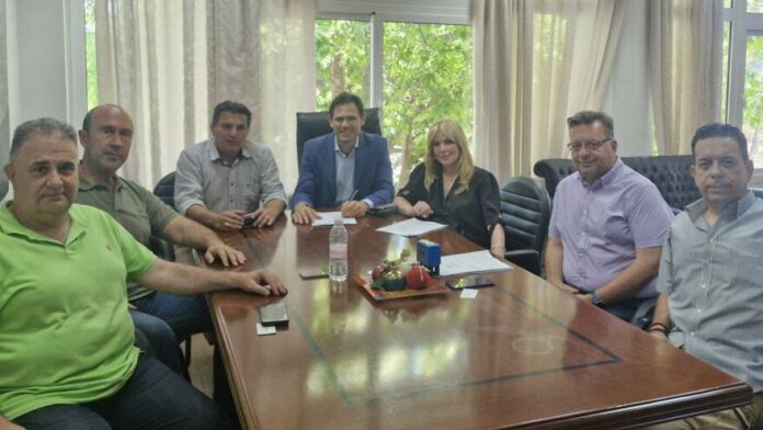 Δ. Θερμαϊκού: Υπεγράφη η σύμβαση για την κατασκευή νέου γηπέδου στην Επανομή