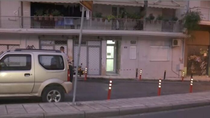 Έκρηξη μολότοφ κοντά σε σπίτι στις Συκιές Θεσσαλονίκης τα ξημερώματα – Αυτόπτης μάρτυρας είδε δύο κουκουλοφόρους