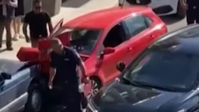 «Δεν πρόλαβα να φρενάρω, με φύλαξε ο Θεός να μην σκοτώσω άνθρωπο», λέει ο 75χρονος για το τροχαίο στη Ναύπακτο