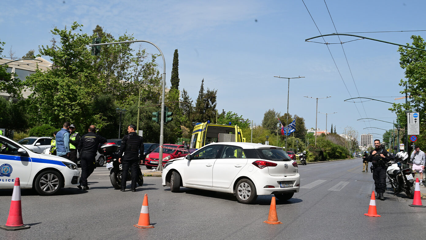 Αδιανόητος 26χρονος οδηγός «μπουμπούκι» στη Θεσσαλονίκη – Μεθυσμένος, χωρίς δίπλωμα, έτρεχε με 128 χλμ μέσα στην πόλη και δεν είχε πινακίδες