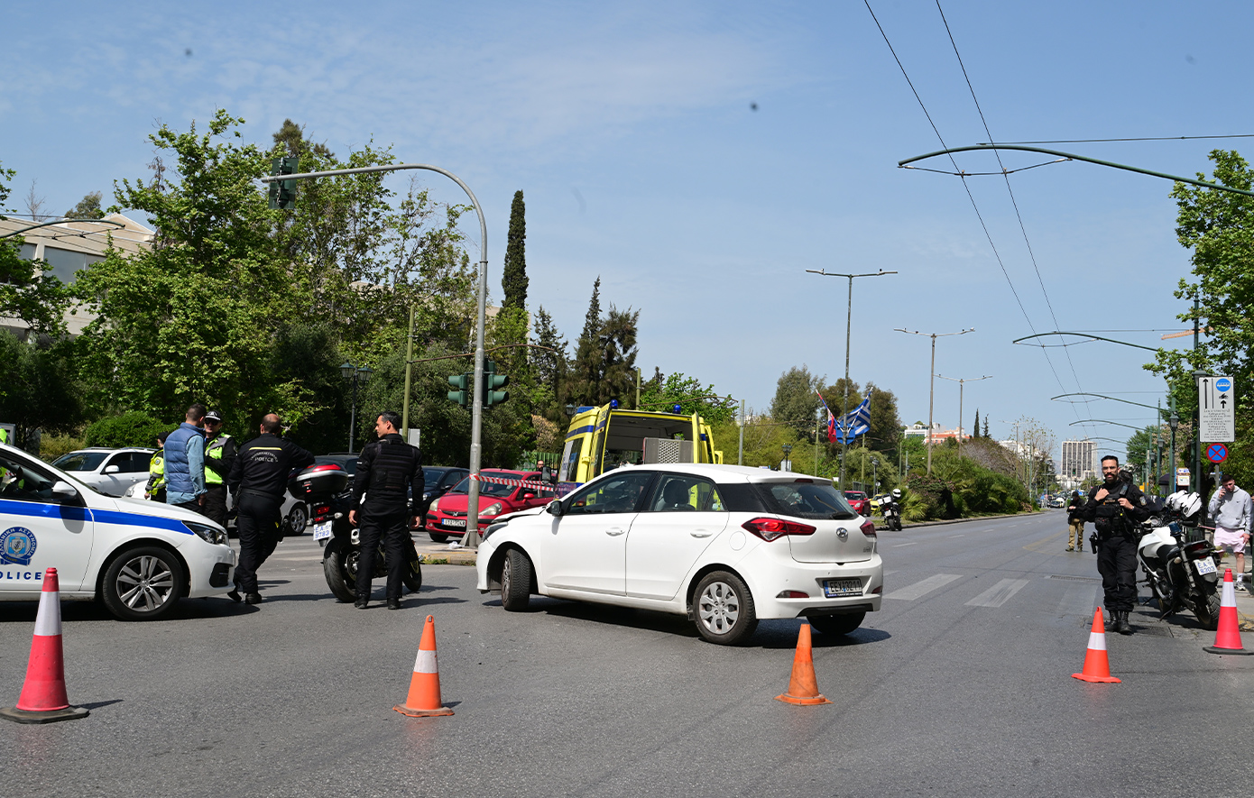 Αδιανόητος 26χρονος οδηγός «μπουμπούκι» στη Θεσσαλονίκη – Μεθυσμένος, χωρίς δίπλωμα, έτρεχε με 128 χλμ μέσα στην πόλη και δεν είχε πινακίδες