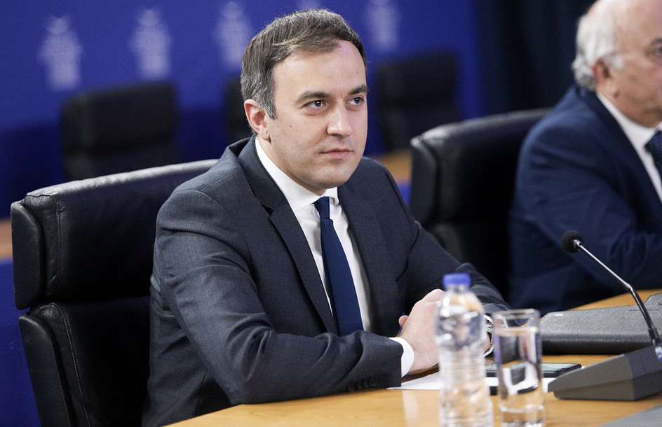 Χατζηβασιλείου: Μια συγγνώμη από όσους μιλούσαν για κυβέρνηση υποδίκων θα ήταν χρήσιμη