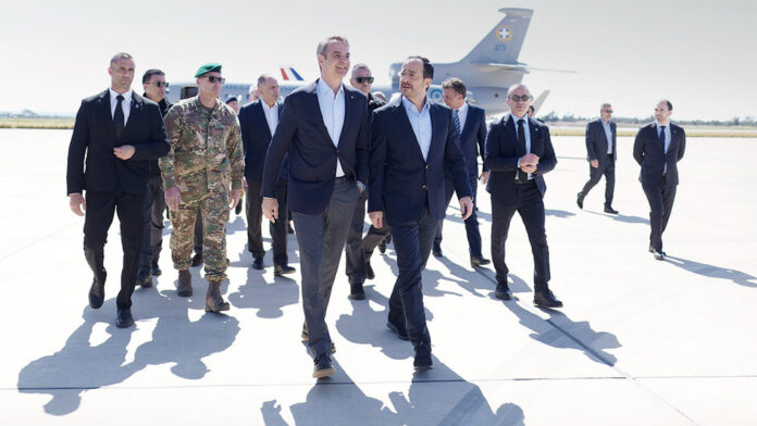 Συναγερμός στην Τουρκία για την Κύπρο: «Η Ελλάδα κάνει αθόρυβη κίνηση με μαχητικά στην Πάφο»