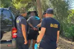 Φωτιά στο θέατρο Μπάντμιντον: Πώς οι Αρχές βρήκαν τους τρεις που ευθύνονται – Φέρεται να έκαιγαν καλώδια για να αφαιρέσουν τον χαλκό