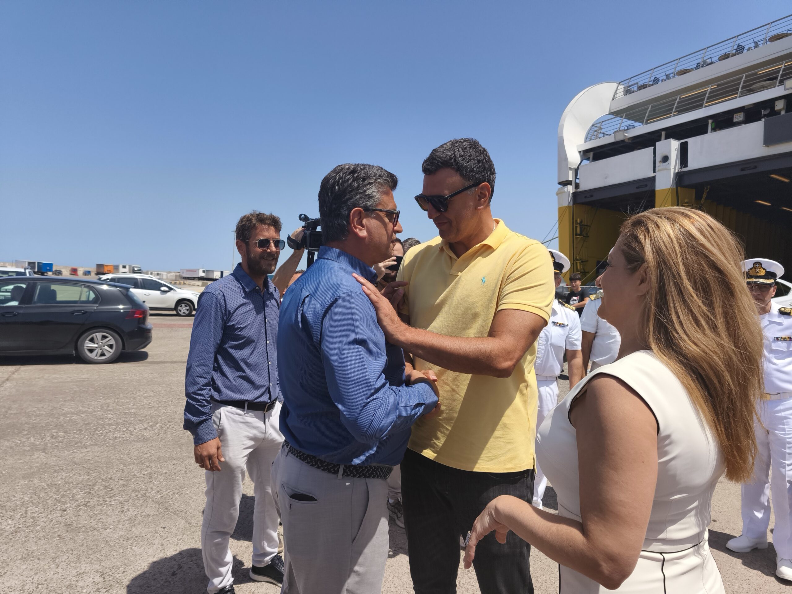 Βασίλης Κικίλιας στο Λιμάνι της Κυλλήνης: επίσκεψη του Υπουργού