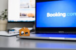Booking.com στο μικροσκόπιο της Επιτροπής Ανταγωνισμού για τις online κρατήσεις