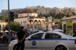 Μοναστηράκι: Εντοπίστηκε ύποπτη βαλίτσα μπροστά από κατάστημα – Αποκλείστηκε η περιοχή