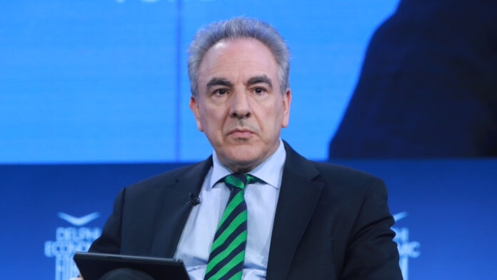 Θάνος Ντόκος για τους Ρώσους φαρσέρ: «Έκλεψαν φωνή και εικόνα, κάλεσα αμέσως την ΕΥΠ»