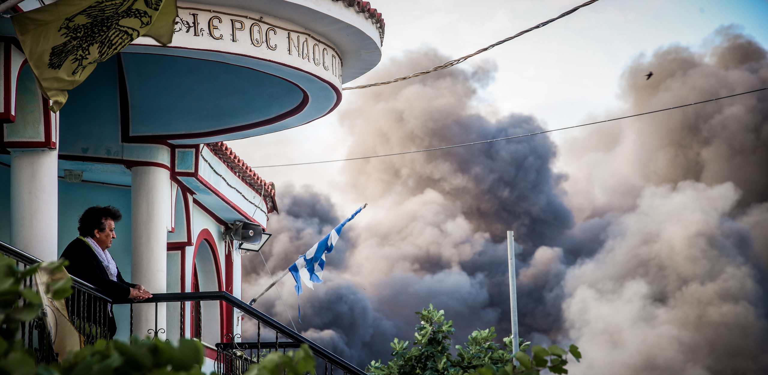 Ωραιόκαστρο: Η επόμενη ημέρα της μεγάλης φωτιάς – Αποκαλυπτικές εικόνες καταστροφής