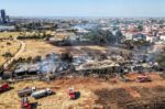 Φωτιά στο Ωραιόκαστρο: Αποπνικτική ατμόσφαιρα παραμένει στην ευρύτερη περιοχή