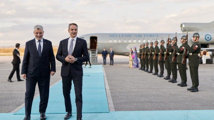 Κυριάκος Μητσοτάκης στο Λευκό Παλάτι της Άγκυρας για την κρίσιμη Σύνοδο του ΝΑΤΟ – Τα ζητήματα στο δείπνο των ηγετών
