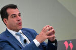 Πλεύρης: Η μεταναστευτική πολιτική έχει αρχίσει να αποδίδει