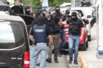 ΕΛ.ΑΣ.: Πώς έφτασε στις συλλήψεις για τη Marfin και τι απαντά σε όσους συνδέουν τις ραγδαίες εξελίξεις με τις εκλογές