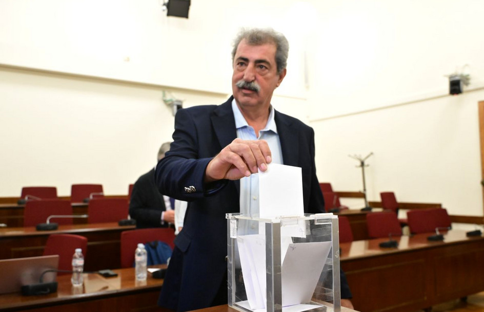 Π. Πολάκης κατά Αλ. Τσίπρα: Σχέδιο διάλυσης του ΣΥΡΙΖΑ