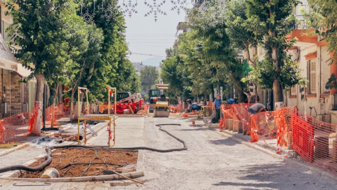 Εργασίες ανάπλασης προχωρούν στον Δήμο Αμπελοκήπων – Μενεμένης