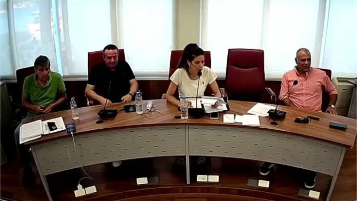 Το νέο Προεδρείο του Δημοτικού Συμβουλίου Ερέτριας ανανεώθηκε