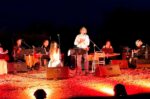 Εκδήλωση «Του κρασιού και του έρωτα» στο Αρχαίο Θέατρο της Μίεζας στη Νάουσα με πλήθος κόσμου