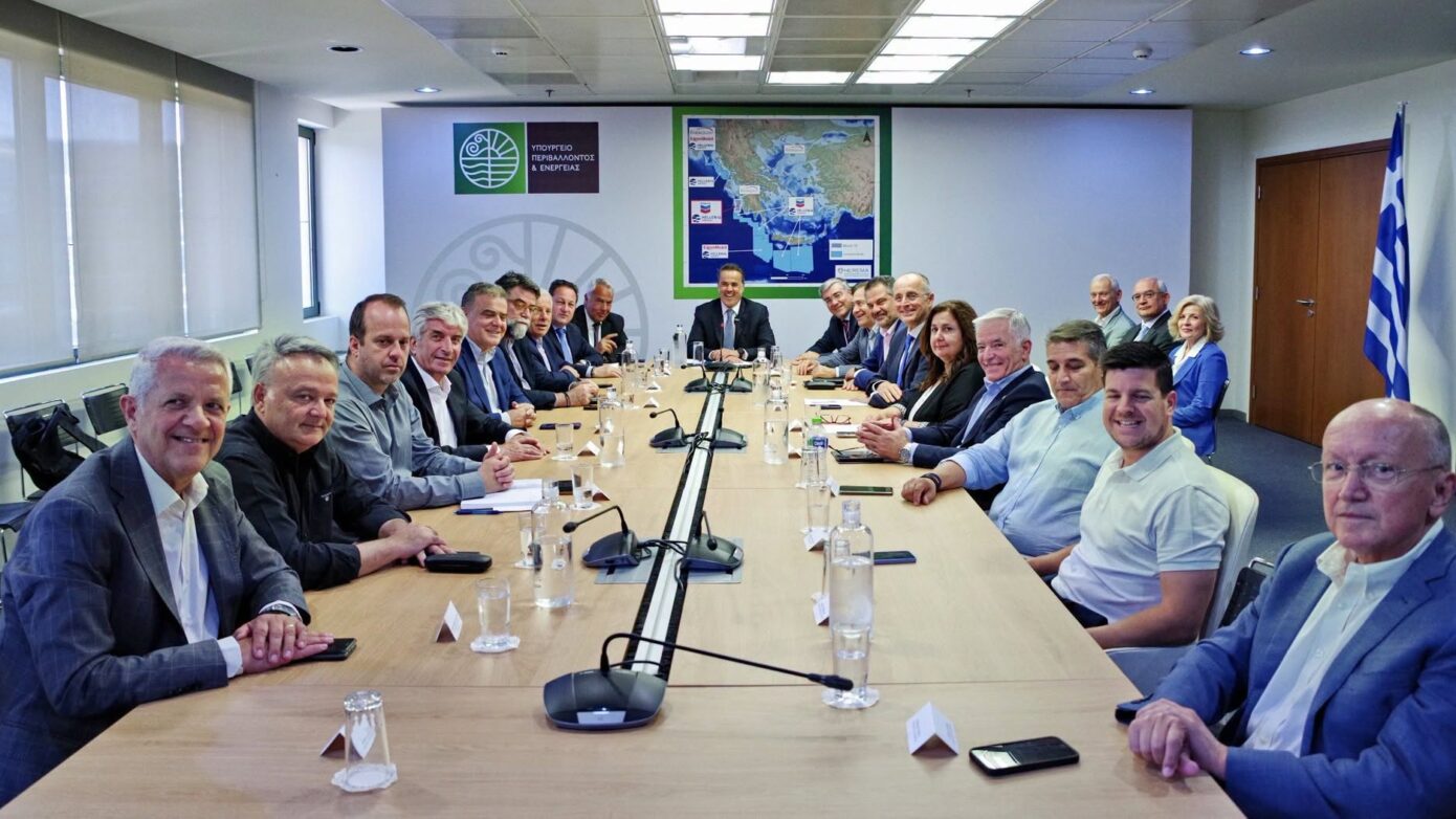 Σύσκεψη του Υπουργείου Περιβάλλοντος με τον Δήμαρχο Παλλήνης