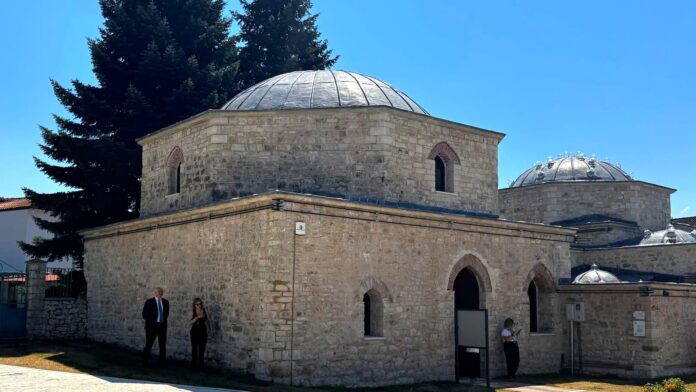 Ιωάννινα: Δύο σημαντικά μνημεία αποδόθηκαν σήμερα στην πόλη
