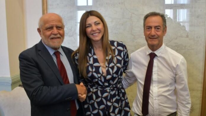Δήμαρχος Β. Κέρκυρας στο Υπουργείο Παιδείας