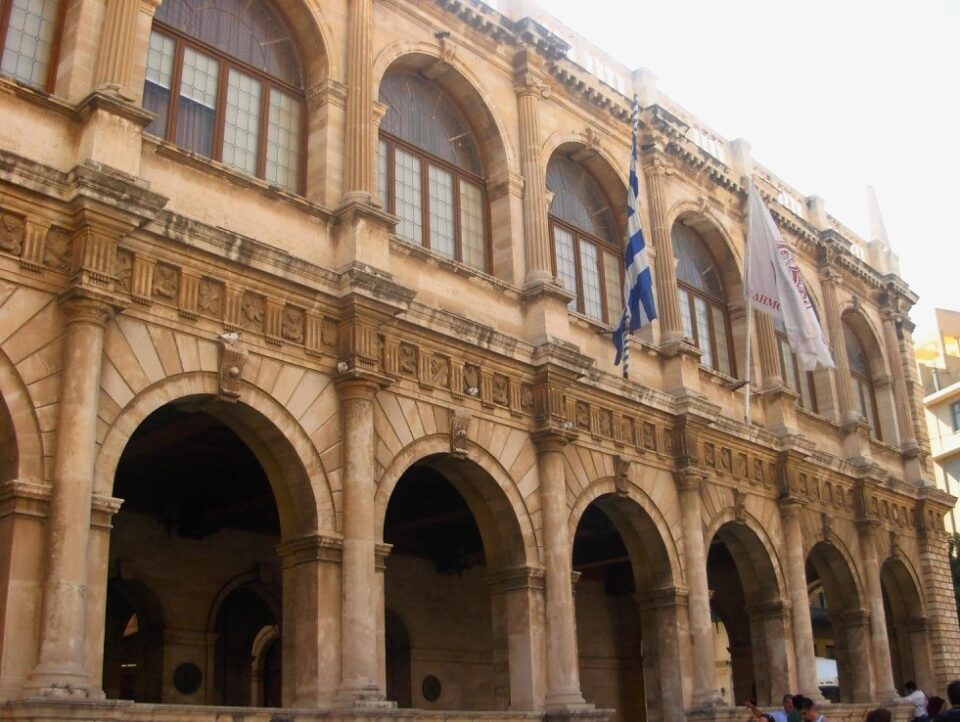 Πρόγραμμα σχολικών καθαριστριών από τον Δ. Ηρακλείου με 1 εκ. ευρώ