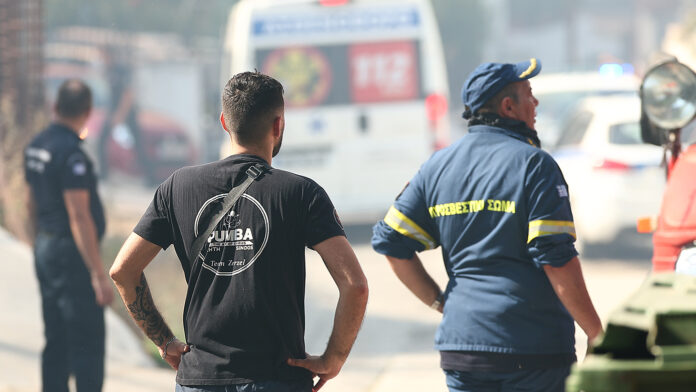 Πρόκληση πυρκαγιάς από εργασίες σε οικόπεδο στο Παλιό Τσιφλίκι Καβάλας: Χειροπέδες σε δύο αλλοδαπούς