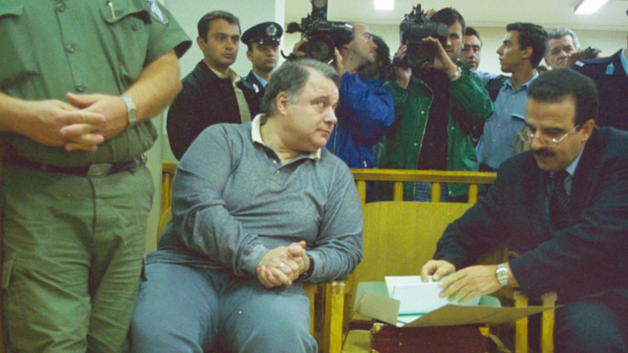 Σκάνδαλο Κοσκωτά: Στις 7 Ιουλίου 1989 ξεκινούσε θεσμικά στη Βουλή η «κάθαρση»