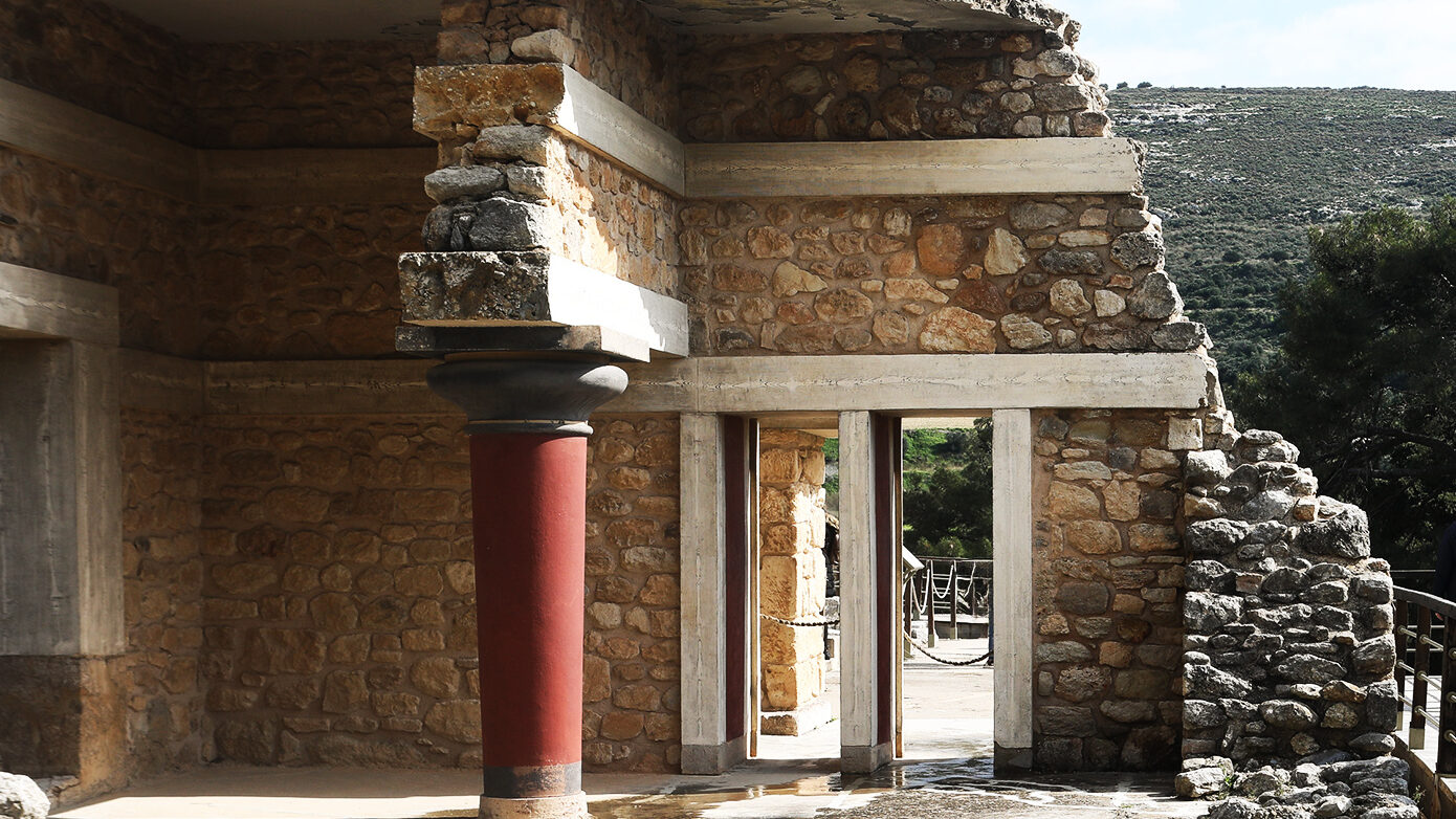 Κνωσός: Δύο επισκέπτες λιποθύμησαν στους 43°C – Έκλεισε ο αρχαιολογικός χώρος