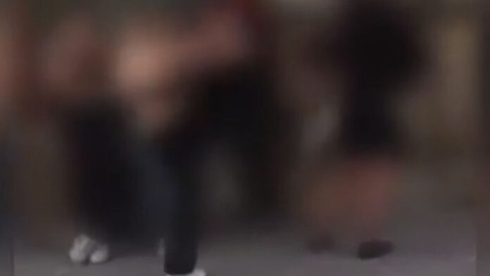 Ηράκλειο: Άγριος ξυλοδαρμός 15χρονης από ανήλικες – Βιντεοσκοπούσαν την επίθεση
