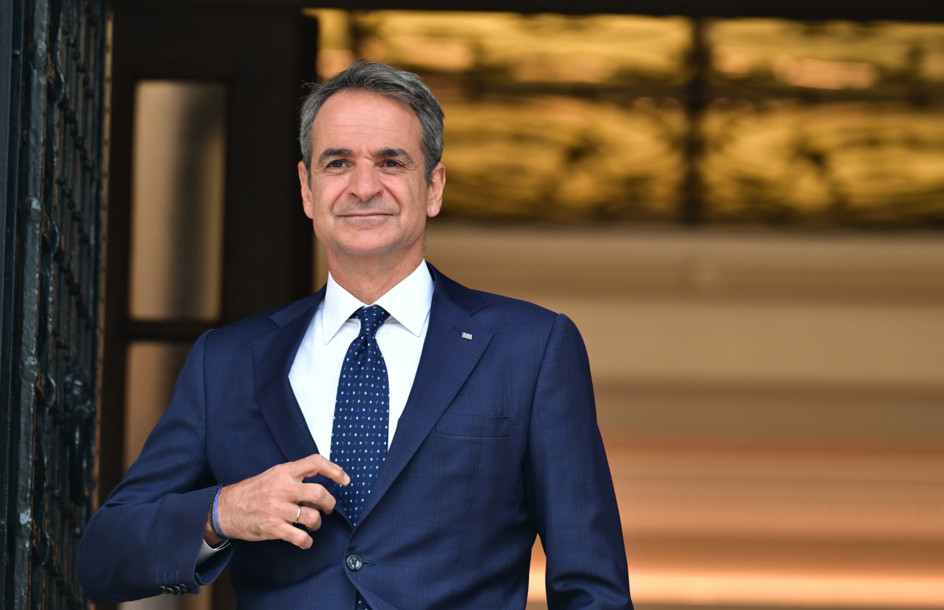Μαξίμου: Η πορεία προς τις κάλπες και την 3η θητεία