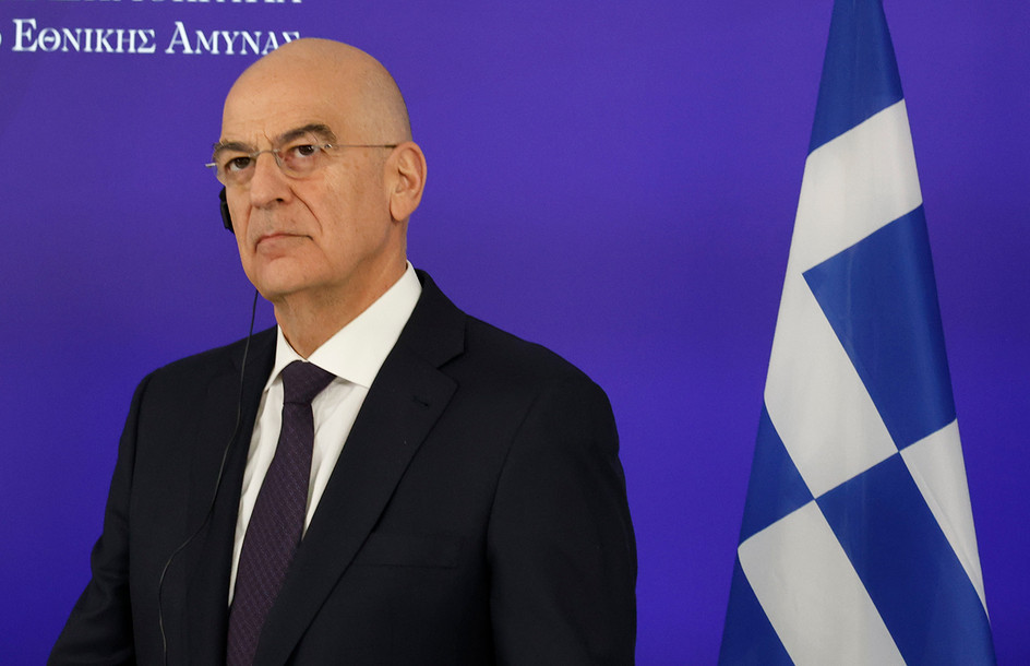 Δένδιας για τις εμπρηστικές επιθέσεις κατά στελεχών της Νέας Δημοκρατίας στη Θεσσαλονίκη: «Στρέφονται ευθέως κατά της Δημοκρατίας μας»