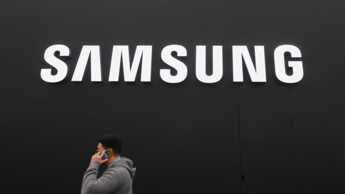 Samsung: Οι μετοχές καταρρέουν παρά τα ρεκόρ κερδών για τρίτο συνεχόμενο τρίμηνο