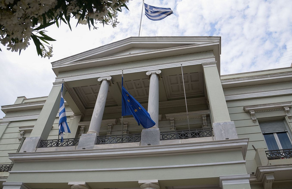 Ελληνικό ΥΠΕΞ: Βαθιά ανησυχία για τις επαναλαμβανόμενες εισβολές drones στον εναέριο χώρο της Ρουμανίας