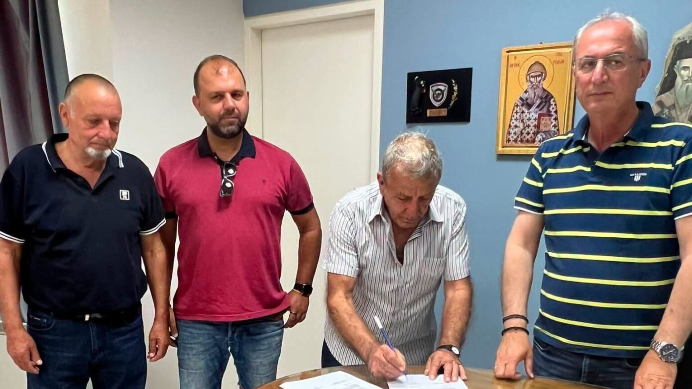 Νέος δημοτικός σύμβουλος ορκίστηκε στον Δήμο Θέρμου