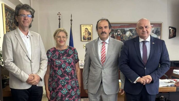 Διπλωμάτες επισκέφθηκαν τον Αντιπεριφερειάρχη Π.Ε. Φλώρινας