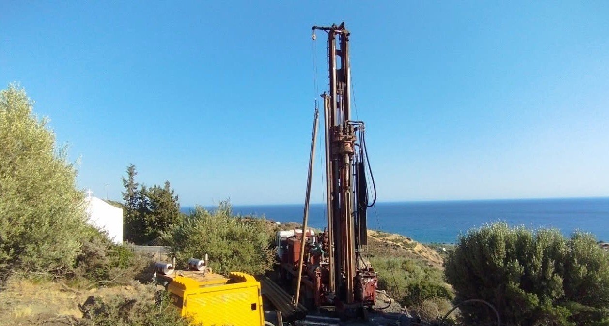 Ο Δήμος Βιάννου ενισχύει την ύδρευση με νέα γεώτρηση στον Κερατόκαμπο
