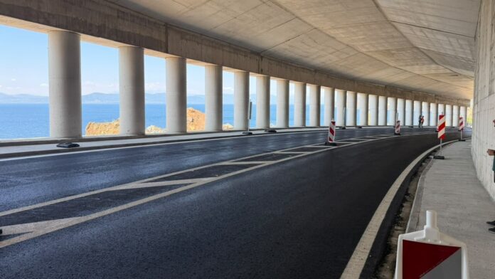 Περιφέρεια Στερεάς Ελλάδας: Άνοιξε ο δρόμος Ροβιές-Ήλια και συμφωνήθηκε η δημιουργία κολυμβητηρίου στην Ιστιαία