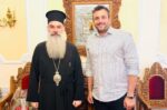 Δήμαρχος Τυρνάβου συναντήθηκε με τον Μητροπολίτη Ελασσόνας Χαρίτωνα