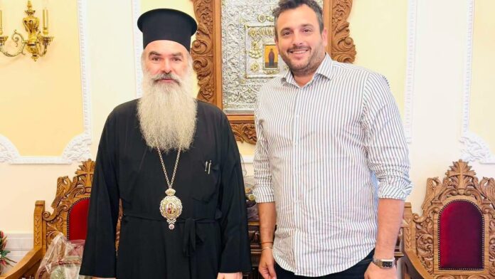 Δήμαρχος Τυρνάβου συναντήθηκε με τον Μητροπολίτη Ελασσόνας Χαρίτωνα