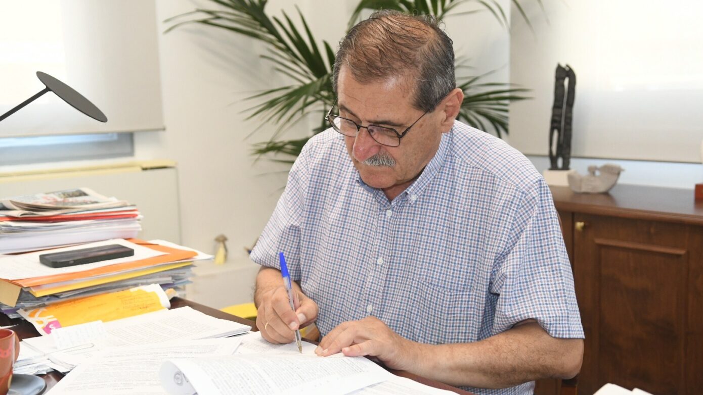 Δ.Πατρέων: Σύμβαση για έργα οδοποιίας στο Κεντρικό και Αρκτικό Διαμέρισμα