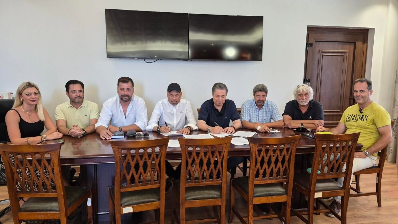 Δ. Ζακύνθου: Υπεγράφη η σύμβαση για την ενίσχυση της αποκομιδής απορριμμάτων