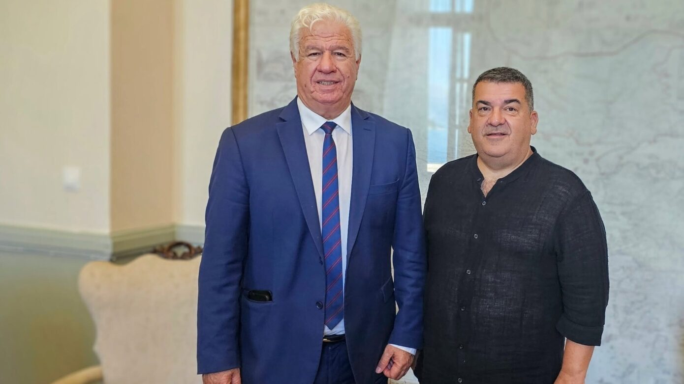 Συνάντηση Περιφερειάρχη Περιφέρειας Ιονίων Νήσων με τον Πρόεδρο των Ελλήνων Ομογενών Βουλευτών
