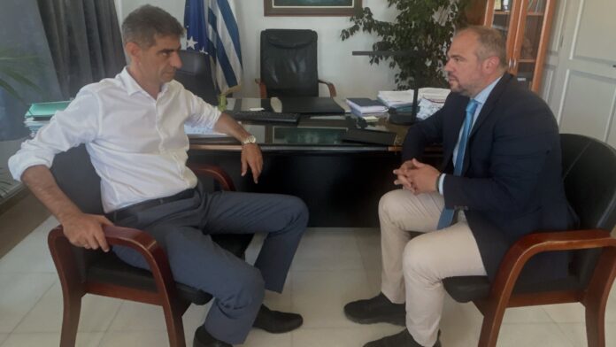 Δήμαρχος Νάξου συναντήθηκε με τον βουλευτή Φ. Φόρτωμα