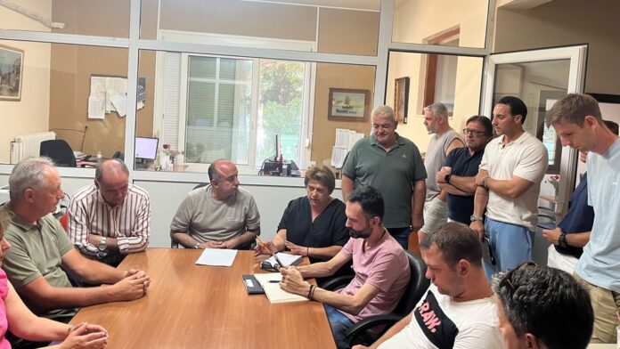 Δεύτερη συνάντηση Δημάρχου Τρικκαίων και αντιδημάρχων με τους προέδρους των Δ.Κ. Β΄ Τομέα