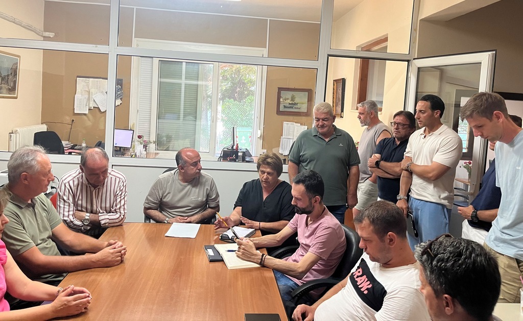 Δεύτερη συνάντηση Δημάρχου Τρικκαίων και αντιδημάρχων με τους προέδρους των Δ.Κ. Β΄ Τομέα
