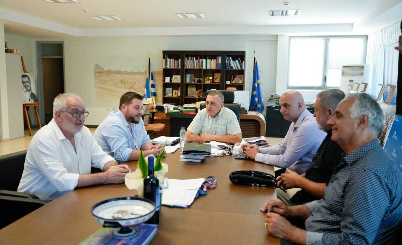 Το σχέδιο της Περιφέρειας Θεσσαλίας για τη σωτηρία του αγροτικού τομέα είναι πρότυπο