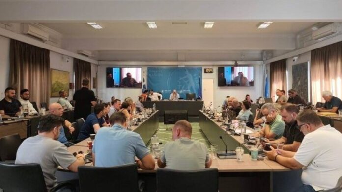 Δ.Σ. Χανίων καταψήφισε επένδυση με φωτοβολταϊκά στον ορεινό όγκο του Θερίσου