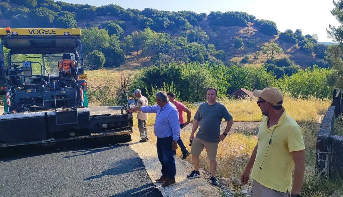 Ασφαλτοστρώσεις σε πλήρη εξέλιξη στον Δήμο Πύλης
